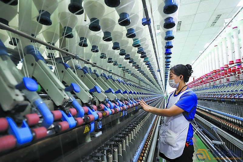 服装厂部署AI视觉监控系统会是什么样的？