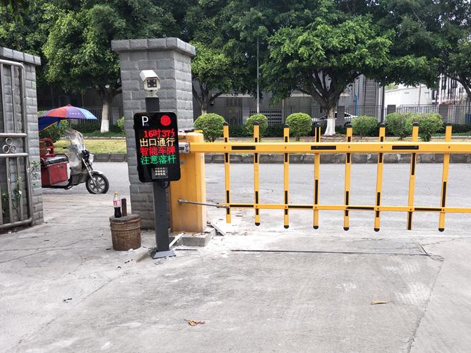 盎柒工厂车牌门禁无法识别的问题讲解