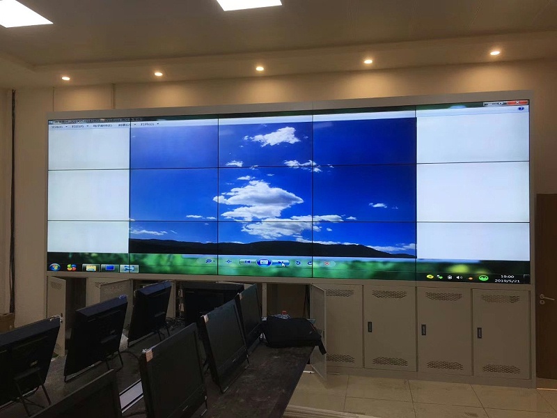 成都弱电公司教你，如何选择LCD拼接大屏安装