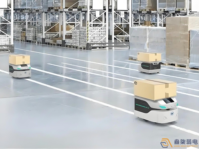 料箱机器人AGV，实现智能仓储