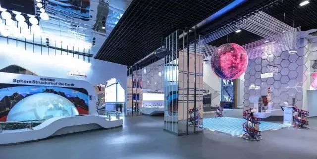 盎柒数字化展如何设计？？