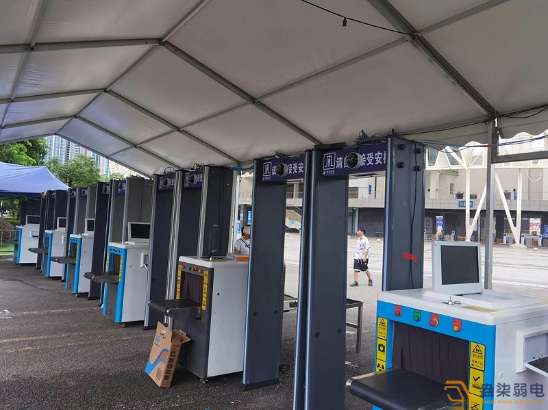 成都007科技告诉你工厂为什么要安装安检门？