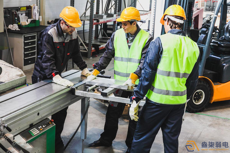 成都园区监控—工厂人员定位系统应该如何选择？