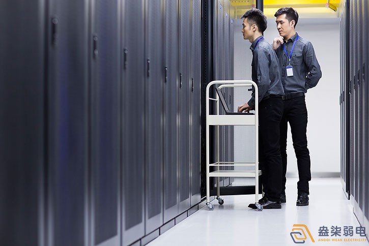 机房维护有多重要？看完就懂