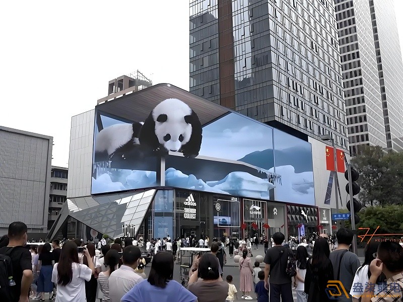 户外裸眼3D大屏的p值由什么决定？