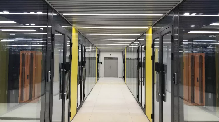 盎柒数据机房迁移需要注意什么？